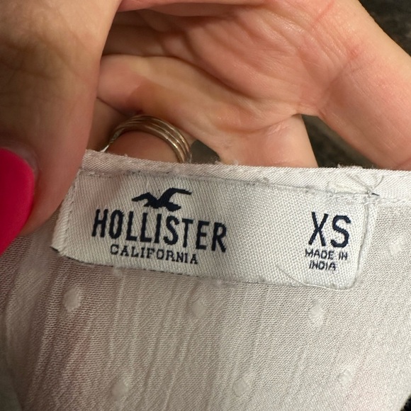Hollister Ivory White Tie-Front Crop Top - Picture 8 of 8